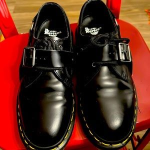 Doc Marten buckle Oxford
